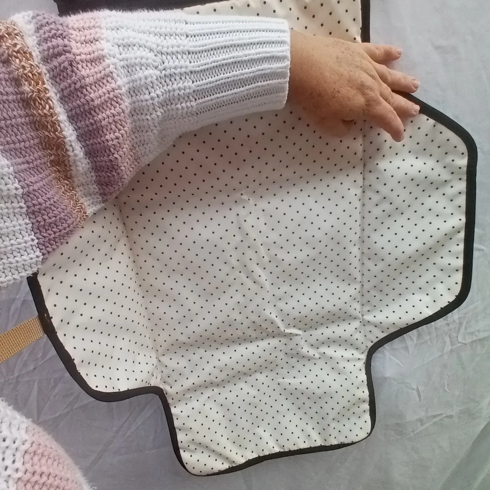 Skip Hop Portable Baby Changing Pad, Pronto, Black & White Stripe
